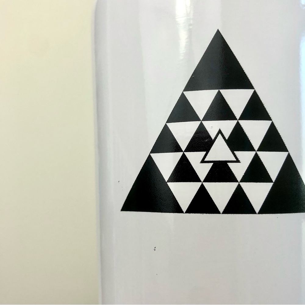 Corkcicle Black White Silver Water Bottle Canteen Cold Hot 16oz Triple Insulated - Picture 4 of 16